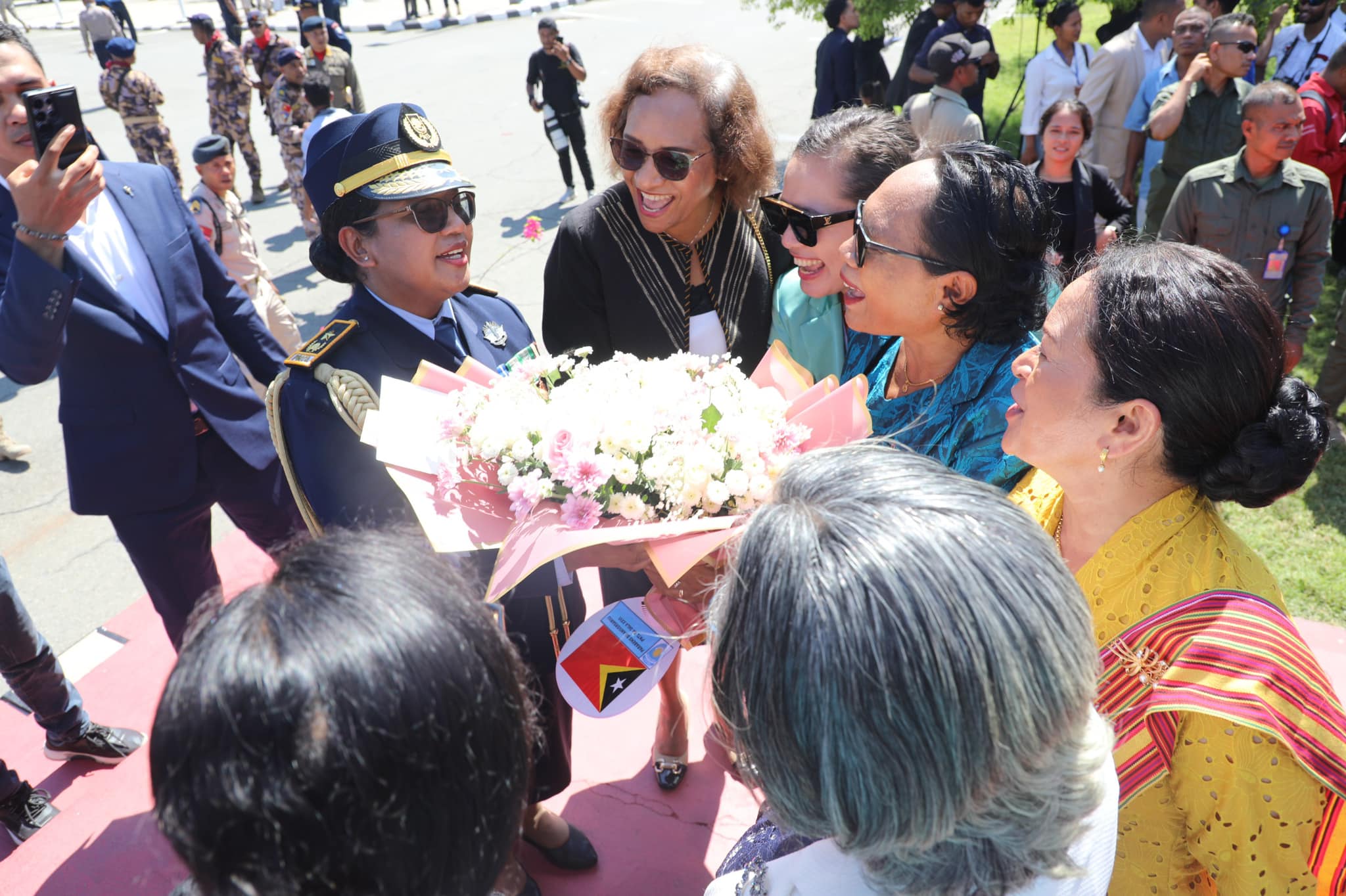 MINISTRA EDUKASAUN PARTISIPA IHA SELEBRASAUN LORON PNTL BA DALA XXVI NO POSE BA KOMISÁRIU PNTL FOUN